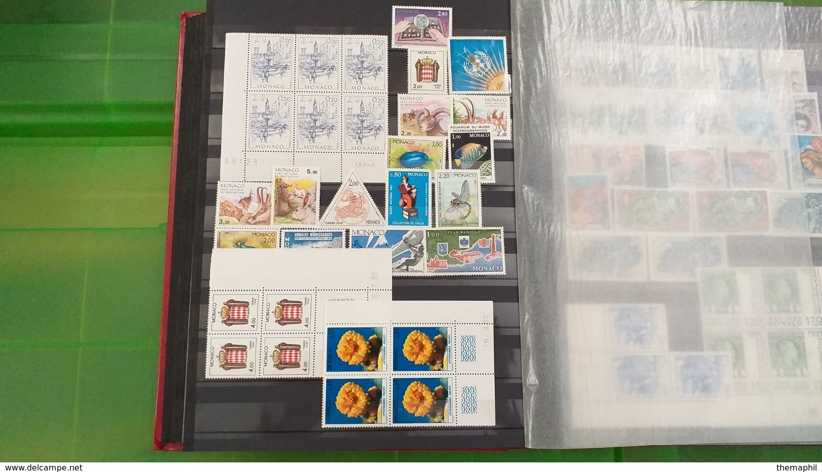 lot n° TH 480  MONACO un bon classeur de timbres neufs xx et quelques obl.