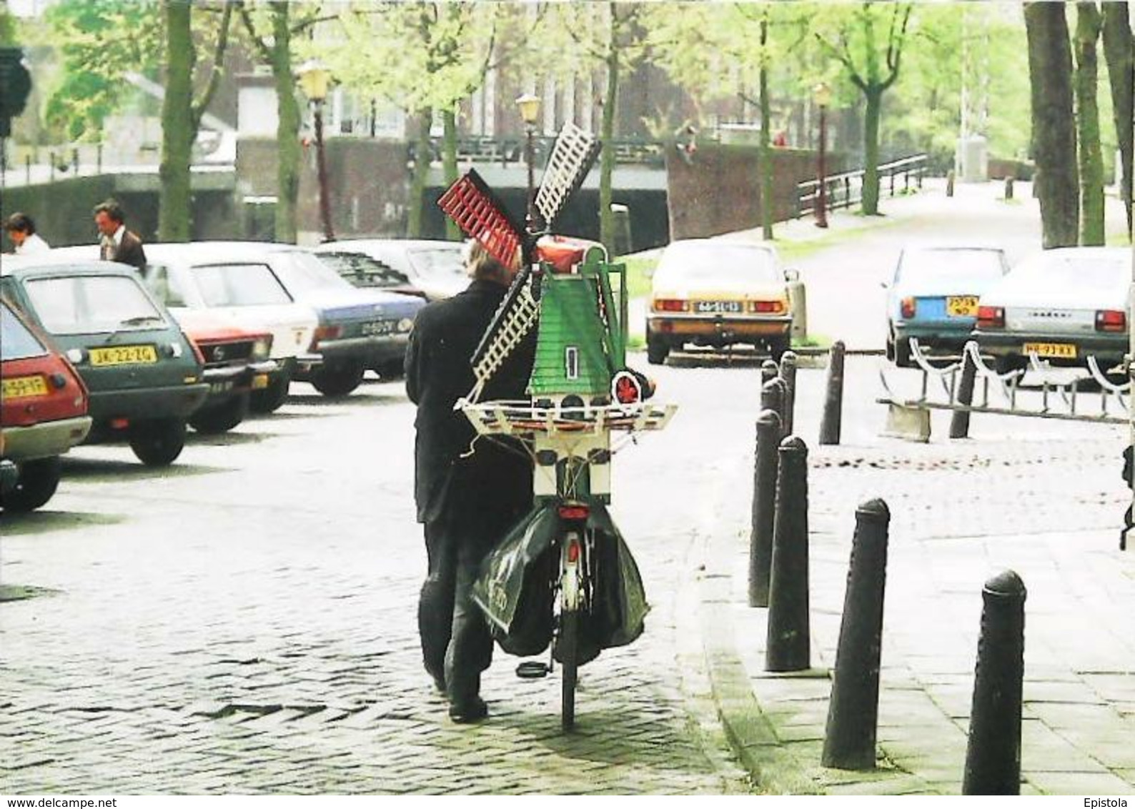 Carte Postale - Amsterdam - Transport De Maquette De Moulin 1992 - Edificios & Paisajes