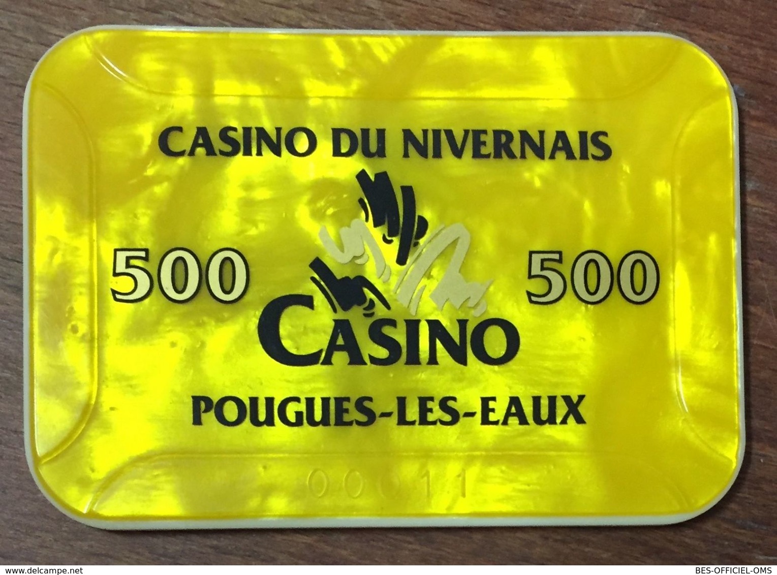 58 POUGUES LES EAUX CASINO DU NIVERNAIS PLAQUE DE 500 FRANCS N°00011 JETON CHIP TOKENS COINS GAMING - Casino