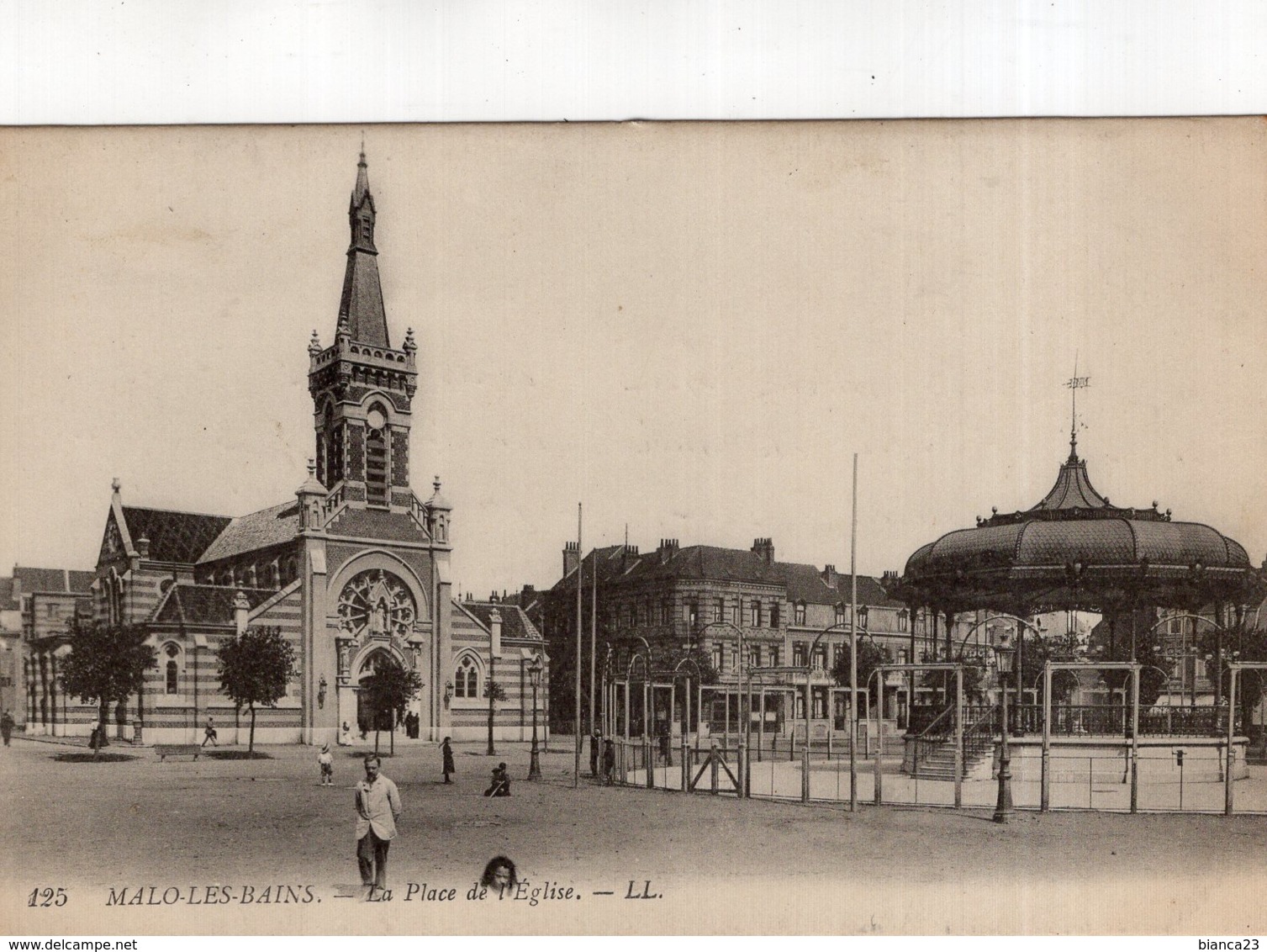 B70863 Cpa Malo Les Bains - Place De L'Eglise - Malo Les Bains