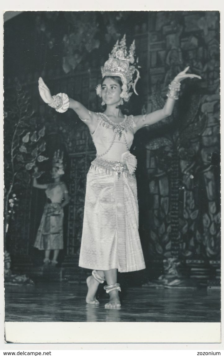 La Princesse Norodom Bopha Devi Danseuse-Etoile Crops Ballet Royal CAMBODGE CAMBODIA Royal Dance Ballet Vintage Postcard - Kambodscha