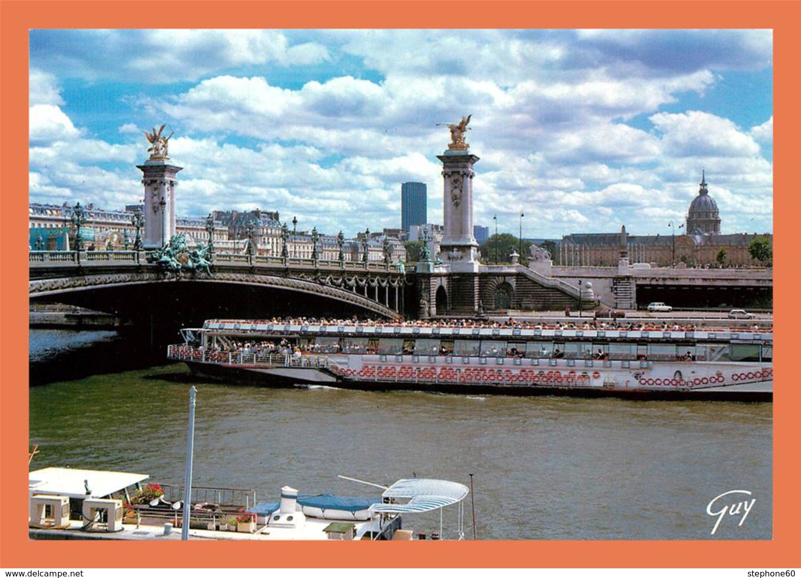 A612 / 037 75 - PARIS Pont Alexandre III ( Bateau ) - Autres & Non Classés