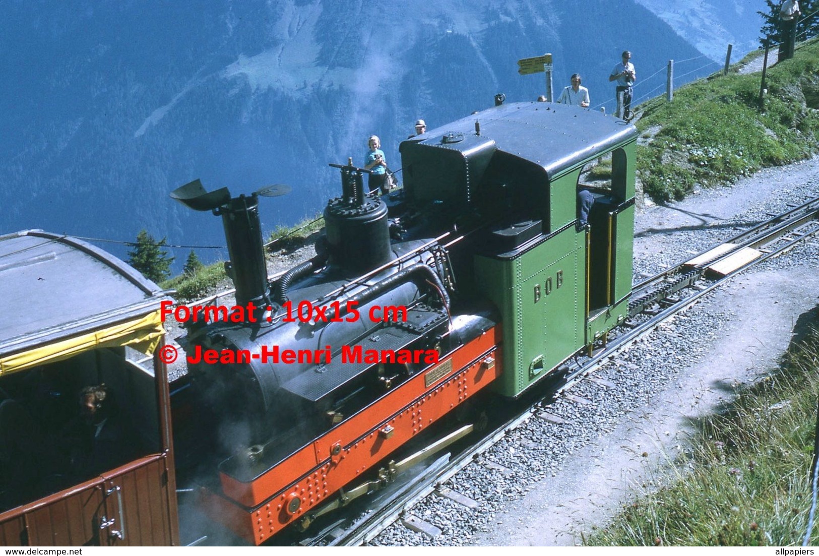 Reproduction Photographie D'une Vue D'une Locomotive Vapeur  BOB à Crémaillère SPB Schynige Platte-Bahn Suisse 1972 - Altri & Non Classificati