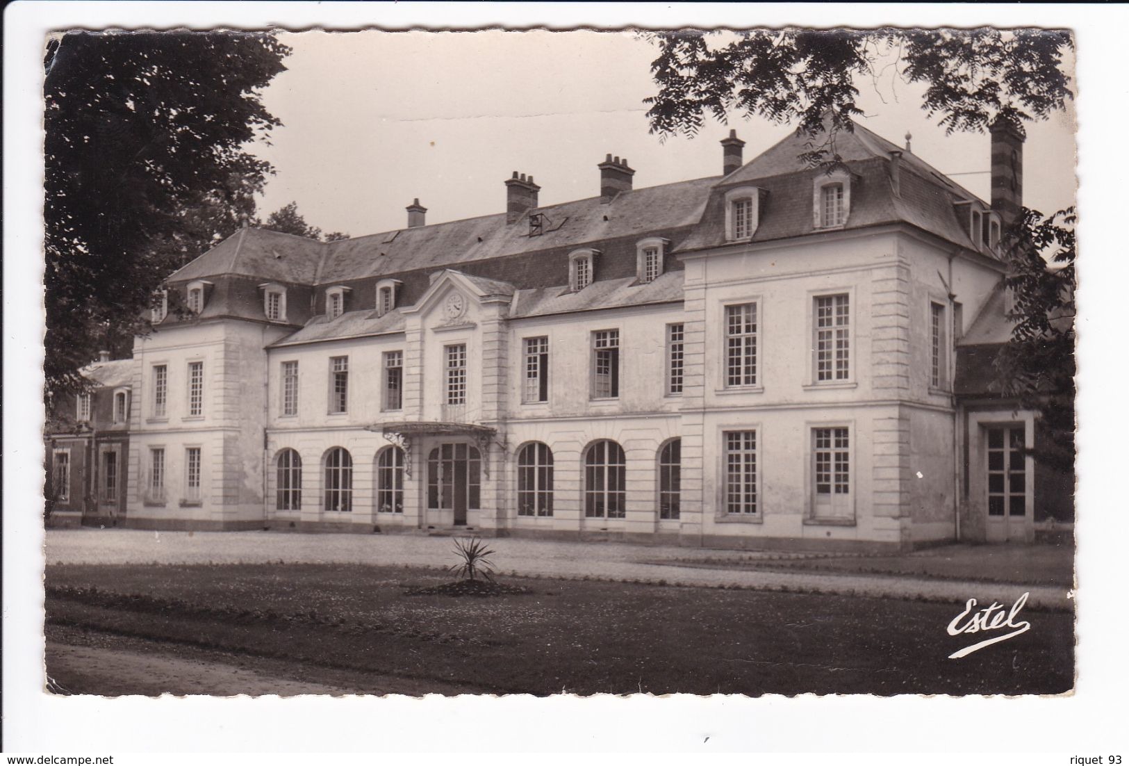 GARGENVILLE - Le Château D'HANNEUCOURT - Gargenville