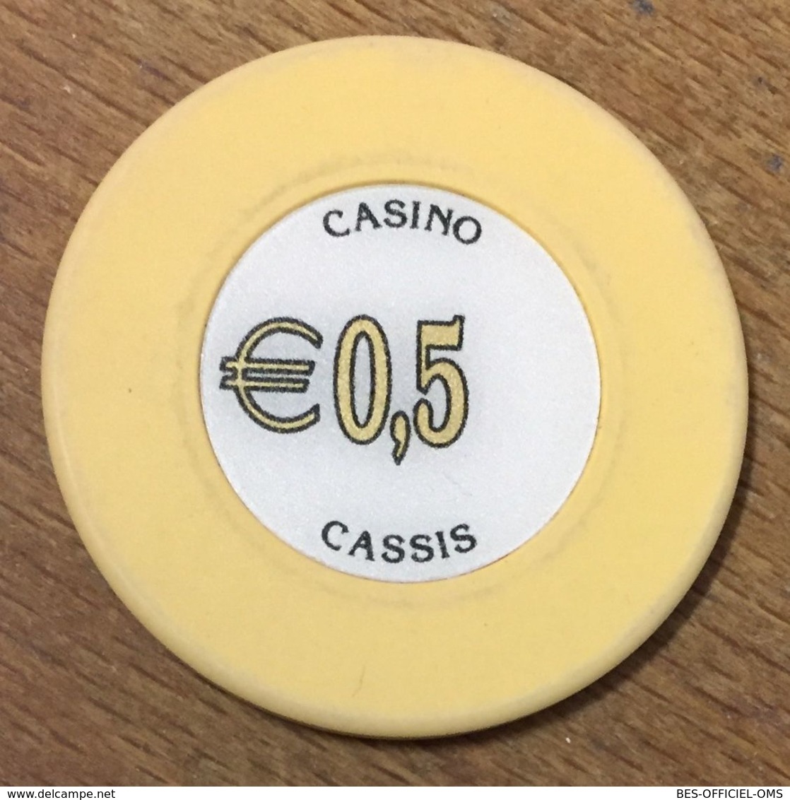 13 CASSIS CASINO JETON DE 0,5 EURO CHIP TOKENS COINS GAMING - Casino