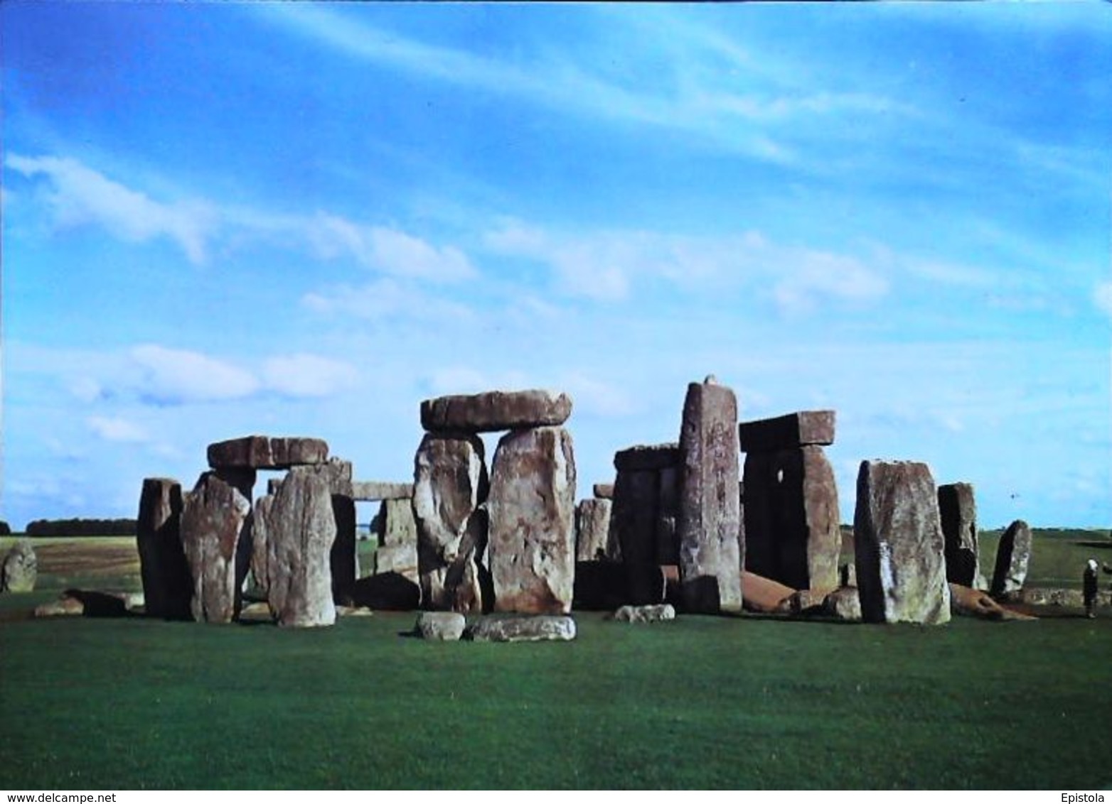 CPSM  Stonehenge Wiltshire  From The South West    Dolmen Menhir - Dolmen & Menhirs