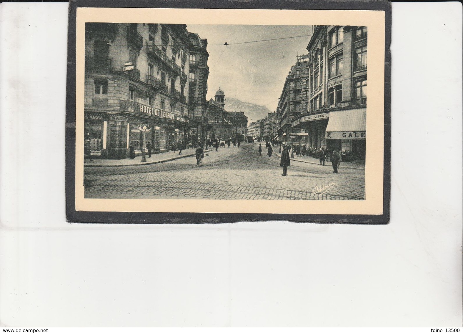 38 Grenoble - Lot de 31 cartres à voir 31 scans