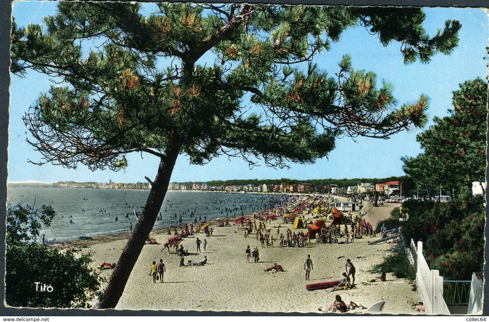 Double Oblitération Mécanique Croisée De ROYAN Sur Carte Postale - Briefe U. Dokumente