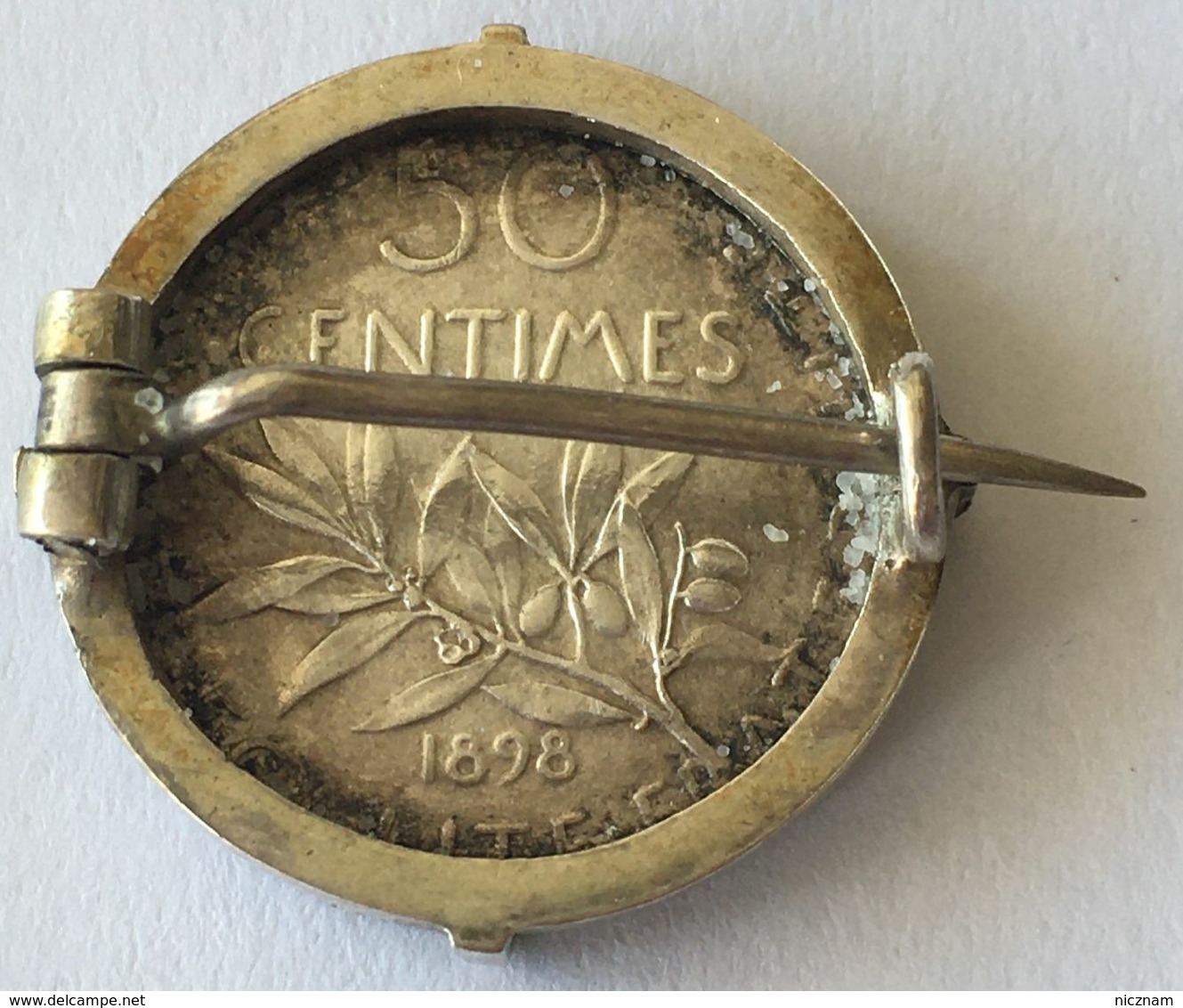 RARE - Broche Avec Pièce De 50 Centimes Semeuse France 1898 - Variétés Et Curiosités