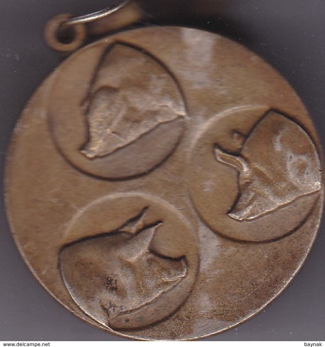 BELGIE  --  MEDAL   --  MINISTERIE VAN LANDBOUW  --  DIAMETER 45 Mm  --  40 Gramm - Autres & Non Classés