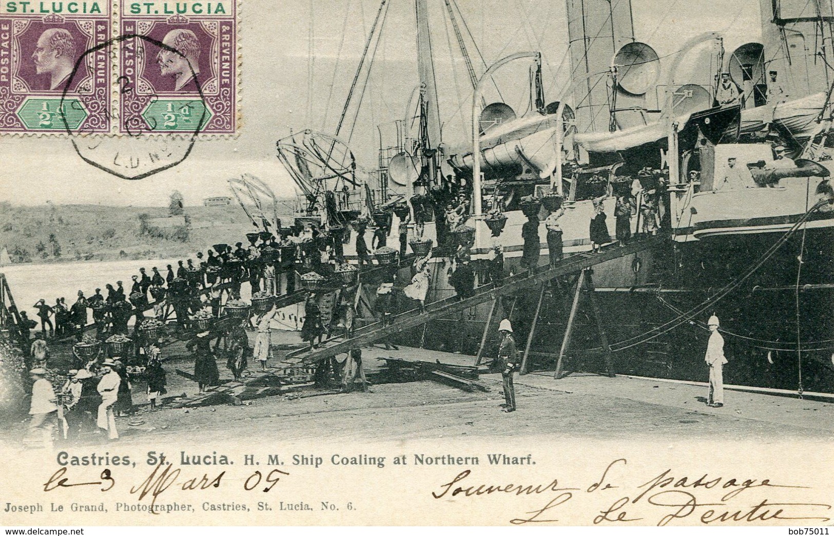 CASTRIES , ST-LUCIA , H . M . Ship Coaling At Northern Wharf - Sainte-Lucie