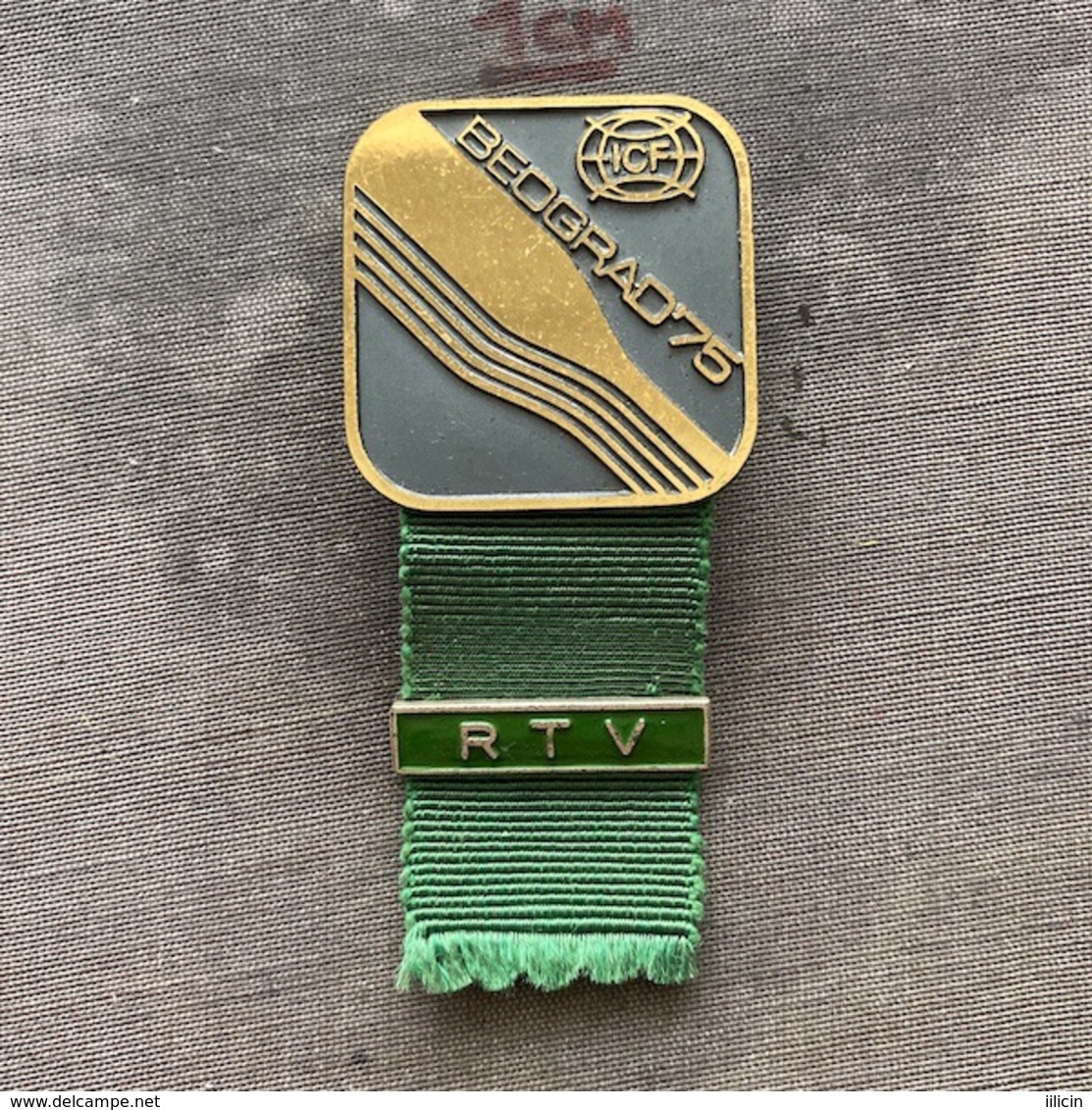 Badge Pin ZN009422 - Rowing Kayak Canoe Yugoslavia Serbia Belgrade Beograd World Championship 1975 RTV - Roeisport