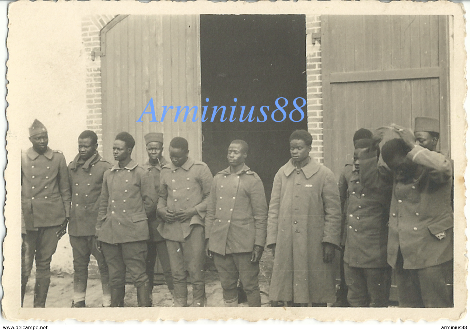 Campagne De France 1940 - Kriegsgefangene - Prisonniers De Guerre Coloniaux Français - Wehrmacht Im Vormarsch - War, Military