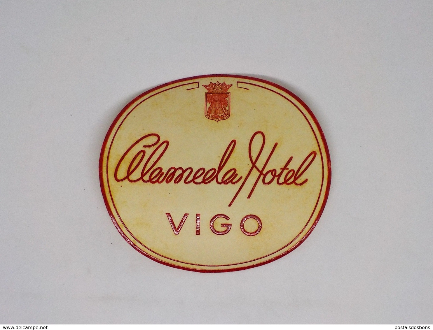 Cx13 CC33) España Spain ALAMEDA HOTEL Vigo Etiquette Hotel Label Diam. 10,5x9,5cm - Etiketten Van Hotels