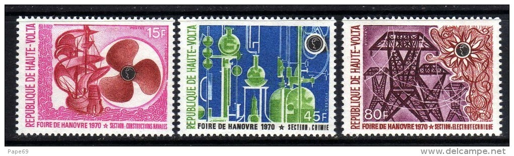 Haute Volta N° 220 / 22  XX  Année Internationale De L'éducation "U.N.E.S.C.O.".  Les 2 Vals Sans Charnière. .T.B - Haute-Volta (1958-1984)