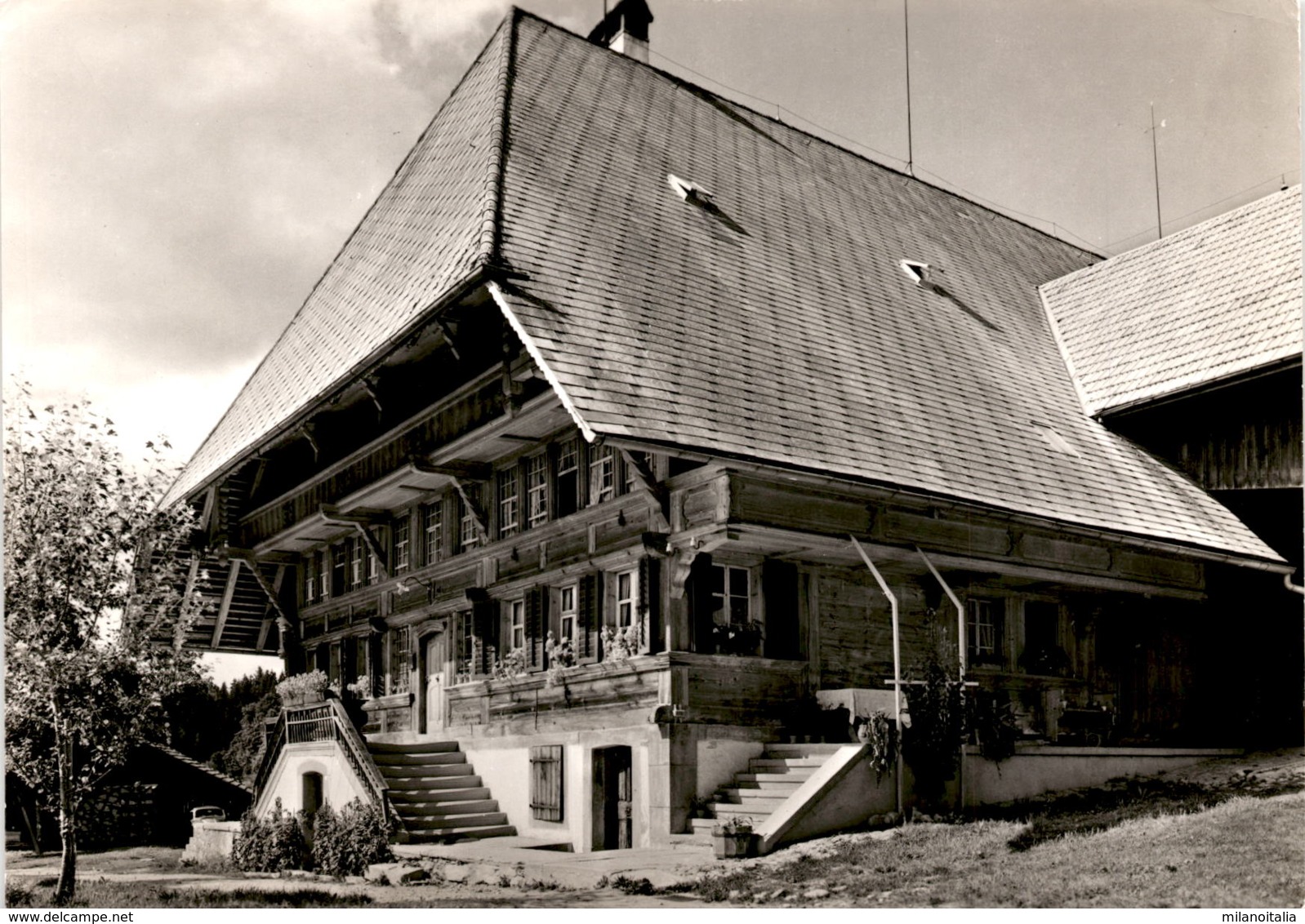 Emmentaler Bauernhaus Von 1821 - Oberspach Bei Ranflüh, Gemeinde Lützelflüh (6651) (b) - Lützelflüh