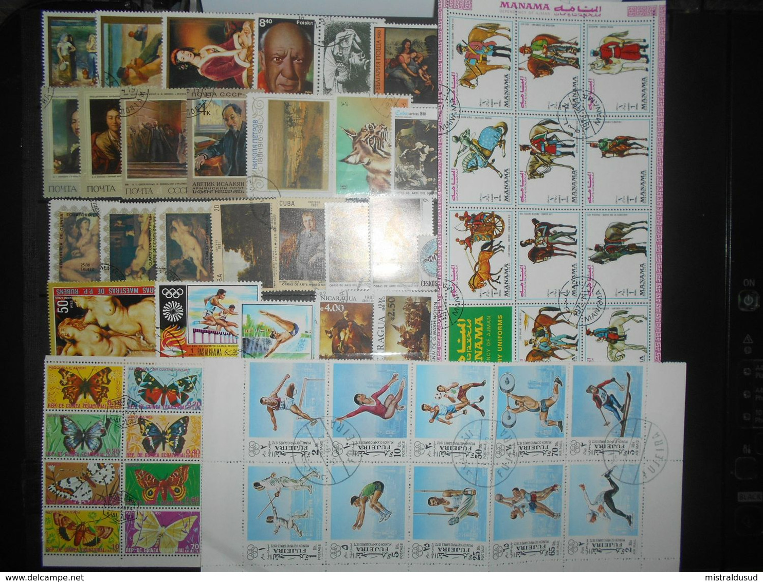 Collection , 50 Timbres Tout Pays Obliteres - Collections (with Albums)
