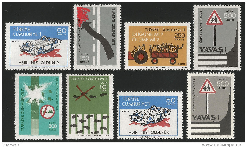 TURKEY 1977 (**) - Mi. 2435 (I + II) - 2440 & 2438 (a + B), Regular Issue With The Subject Of Traffic - Unused Stamps