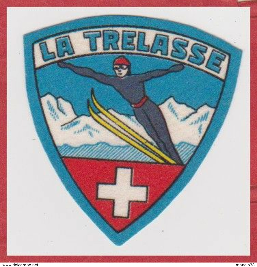 La Trelasse. Suisse. Skieur. Écusson Autocollant à Fer à Repasser. - Ecussons Tissu