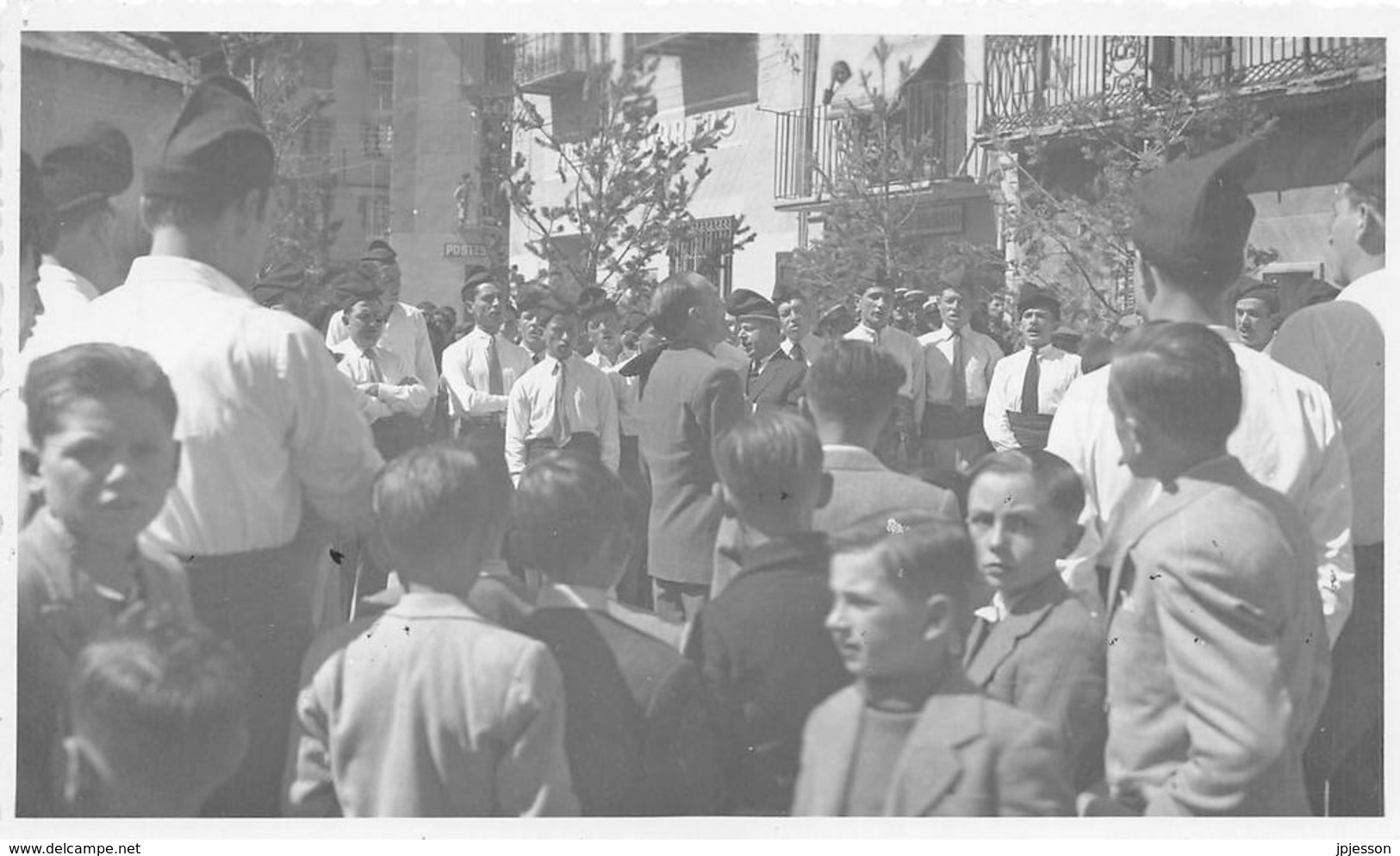 ANDORRE - ANDORRE LA VIEILLE - CHANTEURS DU JOUR DE PAQUES SUR LA PLACE S. ANDORRE - CARTE PHOTO - Andorra