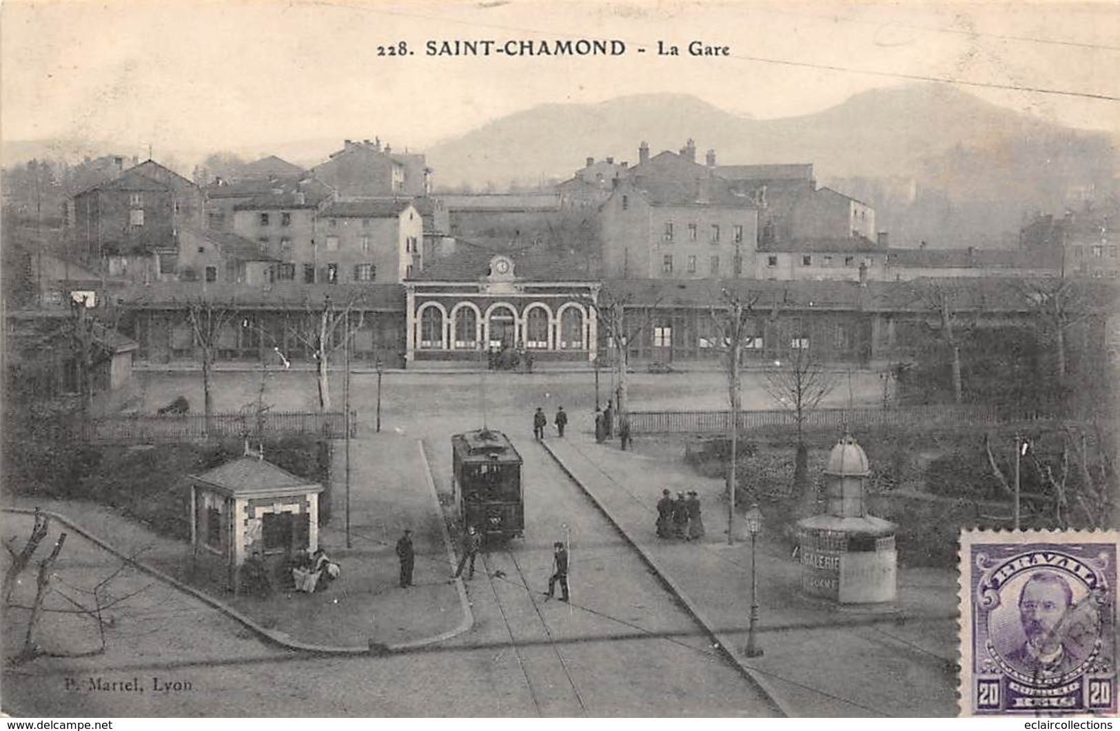 Saint Chamond    42       Extérieur De La Gare. Tramway     (voir Scan) - Saint Chamond