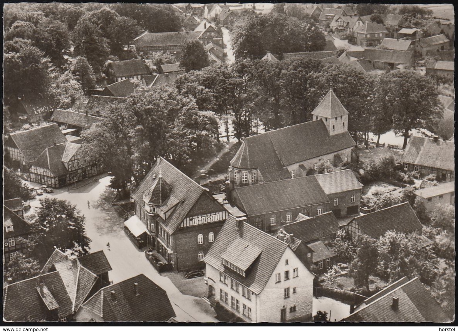 D-29386 Hankensbüttel - Ortsmitte - Cars - VW Käfer - Kirche - Luftbild - Aerial View - Dannenberg