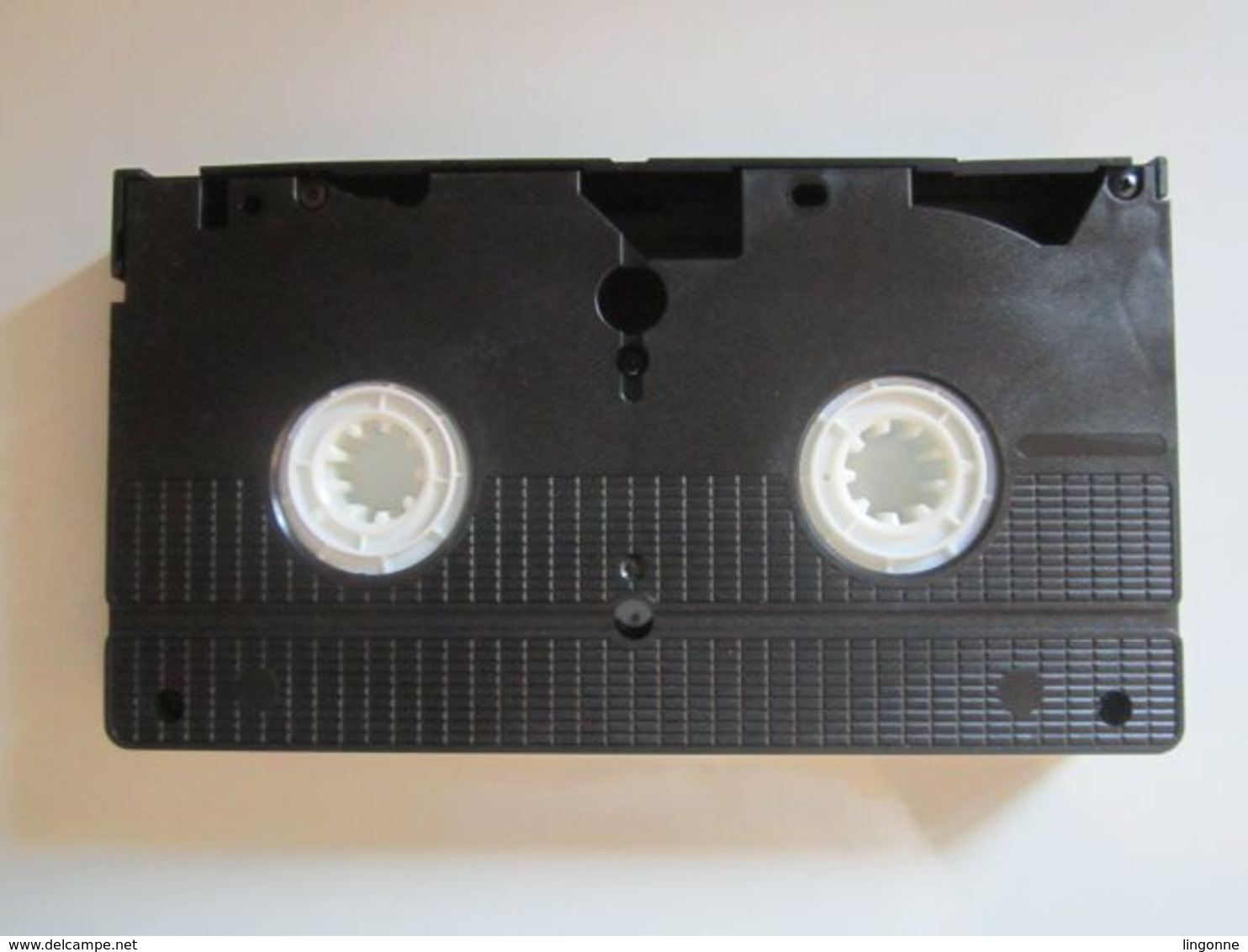 1999 CASSETTE VIDEO VHS  FRANKLIN JOUE LE JEU  (jaquette Abimée) - Animatie