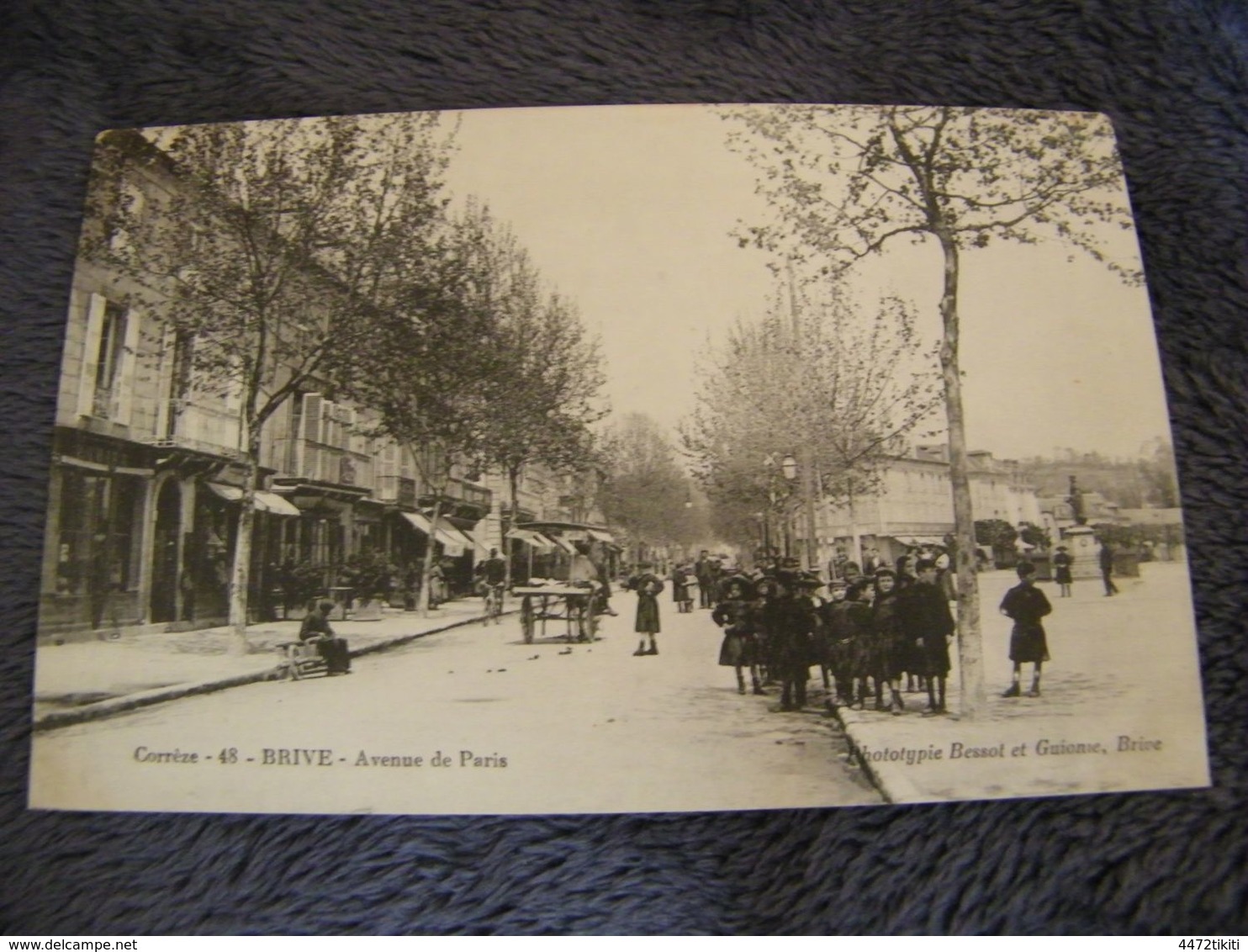 CPA - Brive (19) - Avenue De Paris - Maison Pamier - 1910 - SUP (DP 83) - Brive La Gaillarde