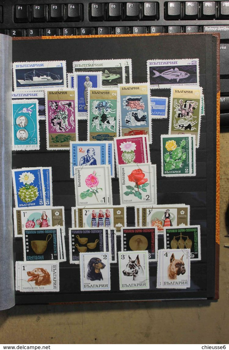 Bulgarie  lot + 450 timbres ob