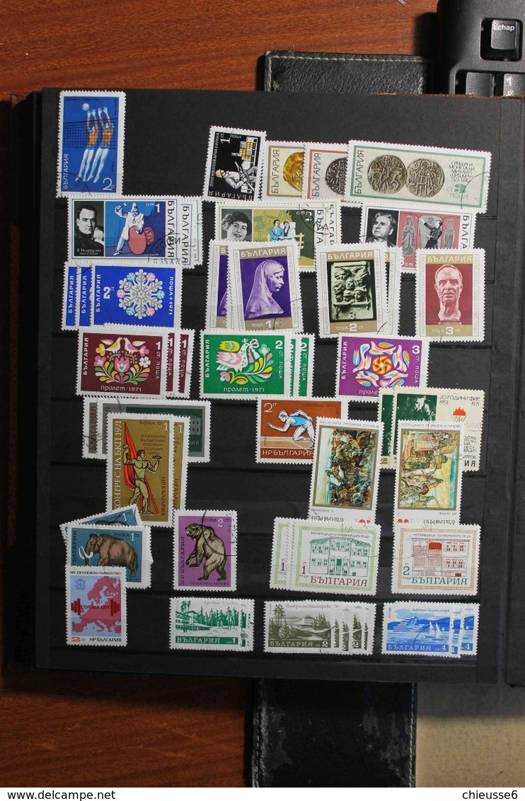 Bulgarie  lot + 450 timbres ob