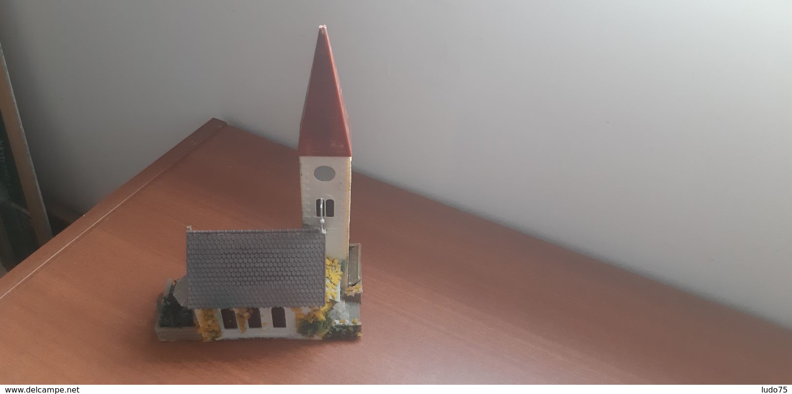 Maquette D'eglise Faller, Echelle HO, Construite A Renover - Bâtiments