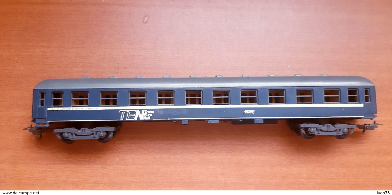 Wagon Trans Euro Nuit  SNCF / LIMA 1:87/HO - Wagons Voor Passagiers