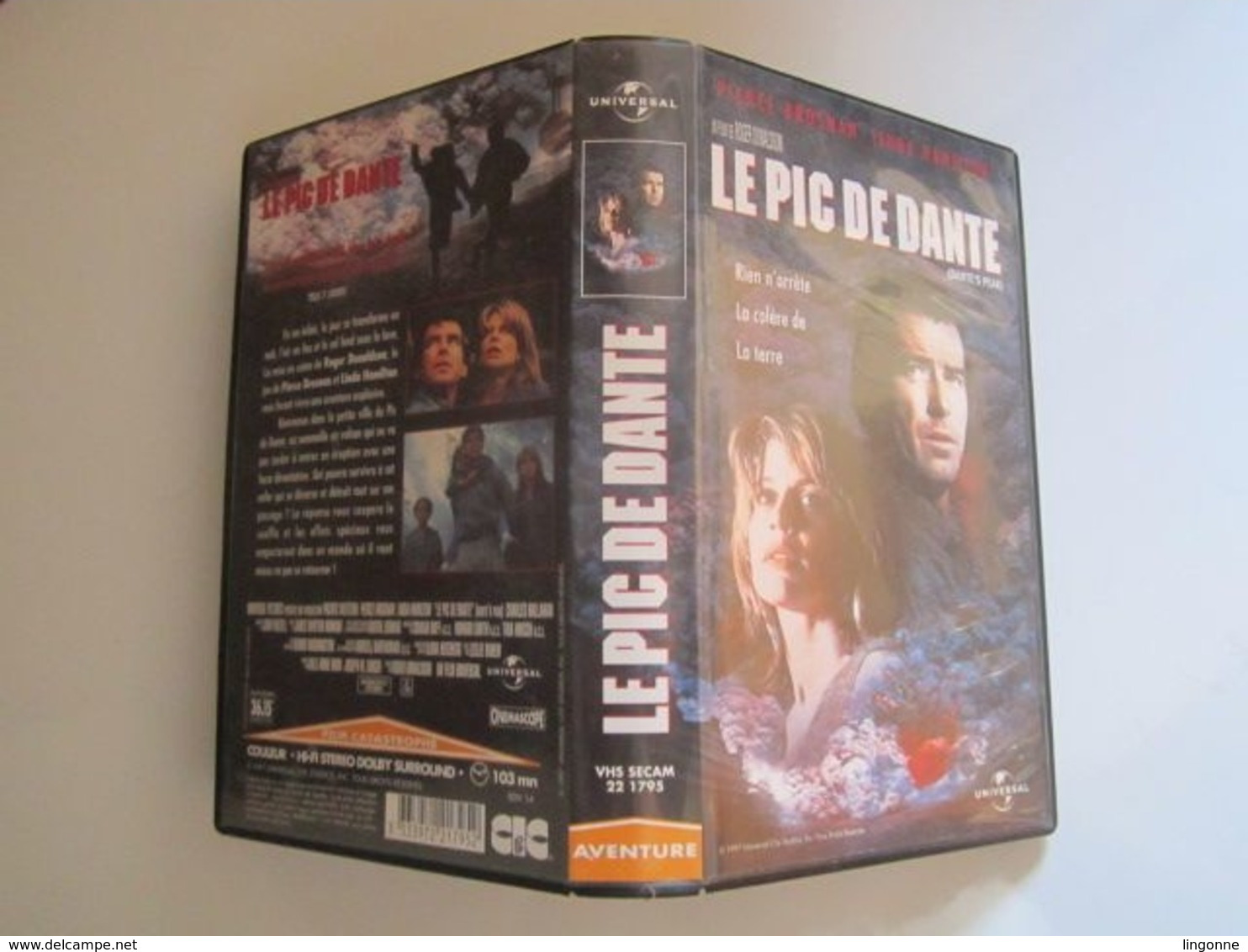 CASSETTE VIDEO VHS LE PIC DE DANTE (Pierce Brosnan-Linda Hamilton) - Actie, Avontuur