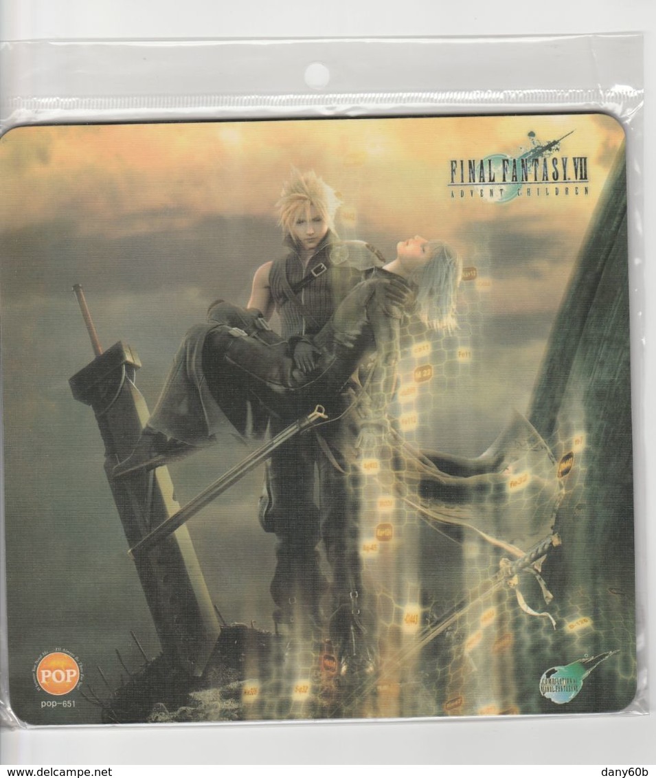 TAPIS DE SOURIS NEUF SOUS BLISTER . DIM 20X19 ; FINALFANTASY.Vll - Sonstige & Ohne Zuordnung