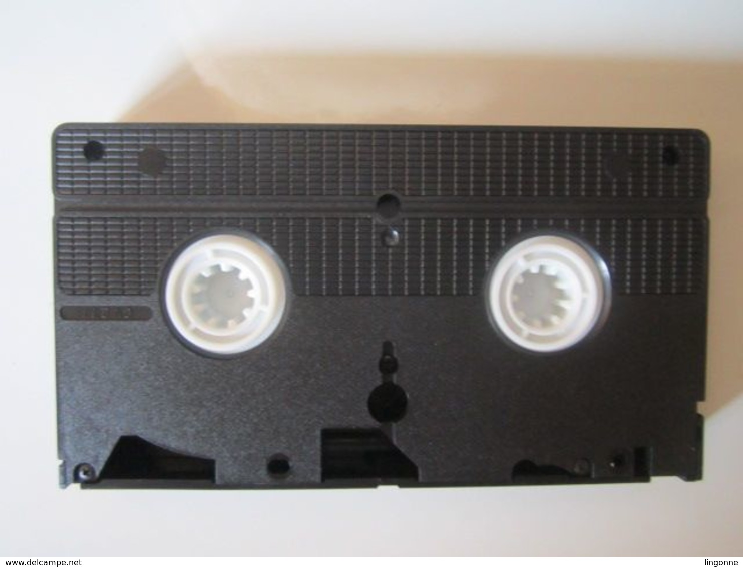 CASSETTE VIDEO VHS TRUCK TRAHI PAR LA JUSTICE DE SON PAYS... CHUCK NORRIS - Action & Abenteuer