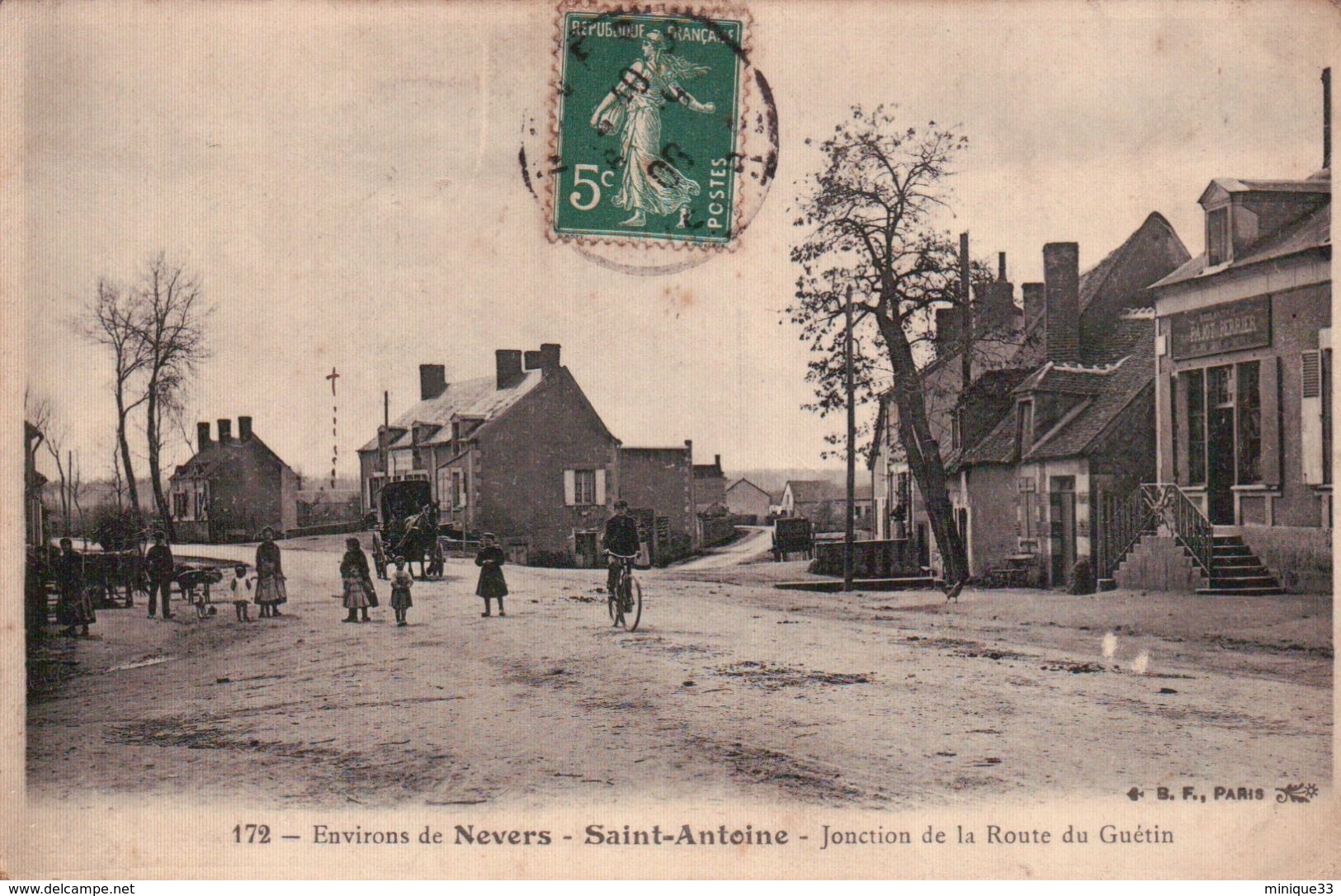 CPA. SAINT ANTOINE. Environs De Nevers. Jonction De La Route De Guétin. Animée. - Nevers