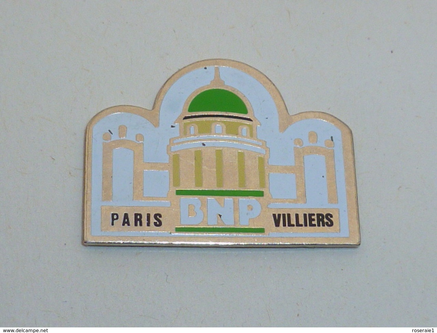 Pin's BNP DE PARIS VILLIERS - Banken