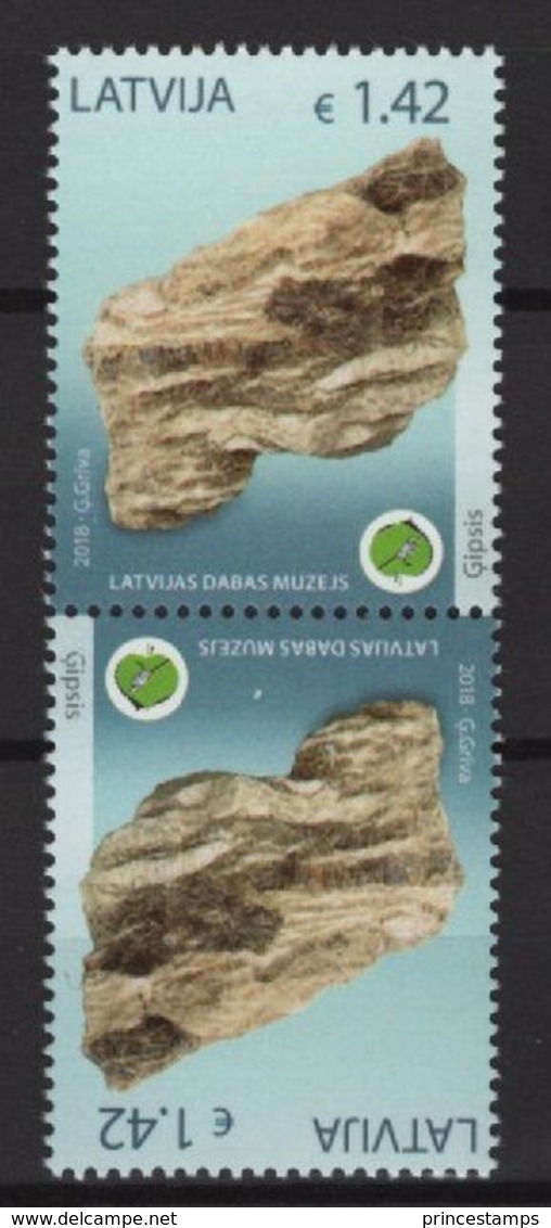 Latvia (2018) - Pair - / Minerals - Mineraux - Minerales - Minerali