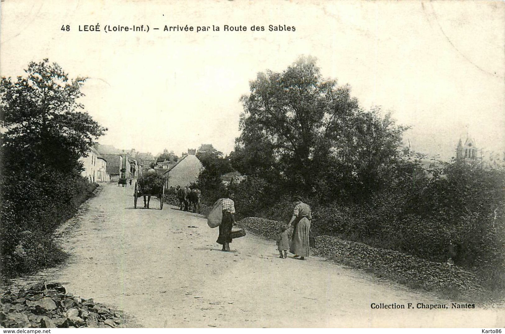 Legé * Arrivée Par La Route Des Sables - Legé