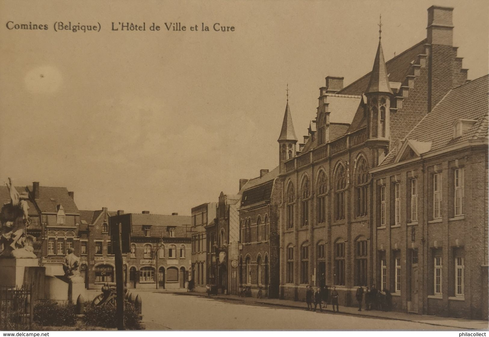 Combines (Belgique) Hotel De Ville Et La Cure (niet Standaard) 19?? Rare - Comines-Warneton - Komen-Waasten