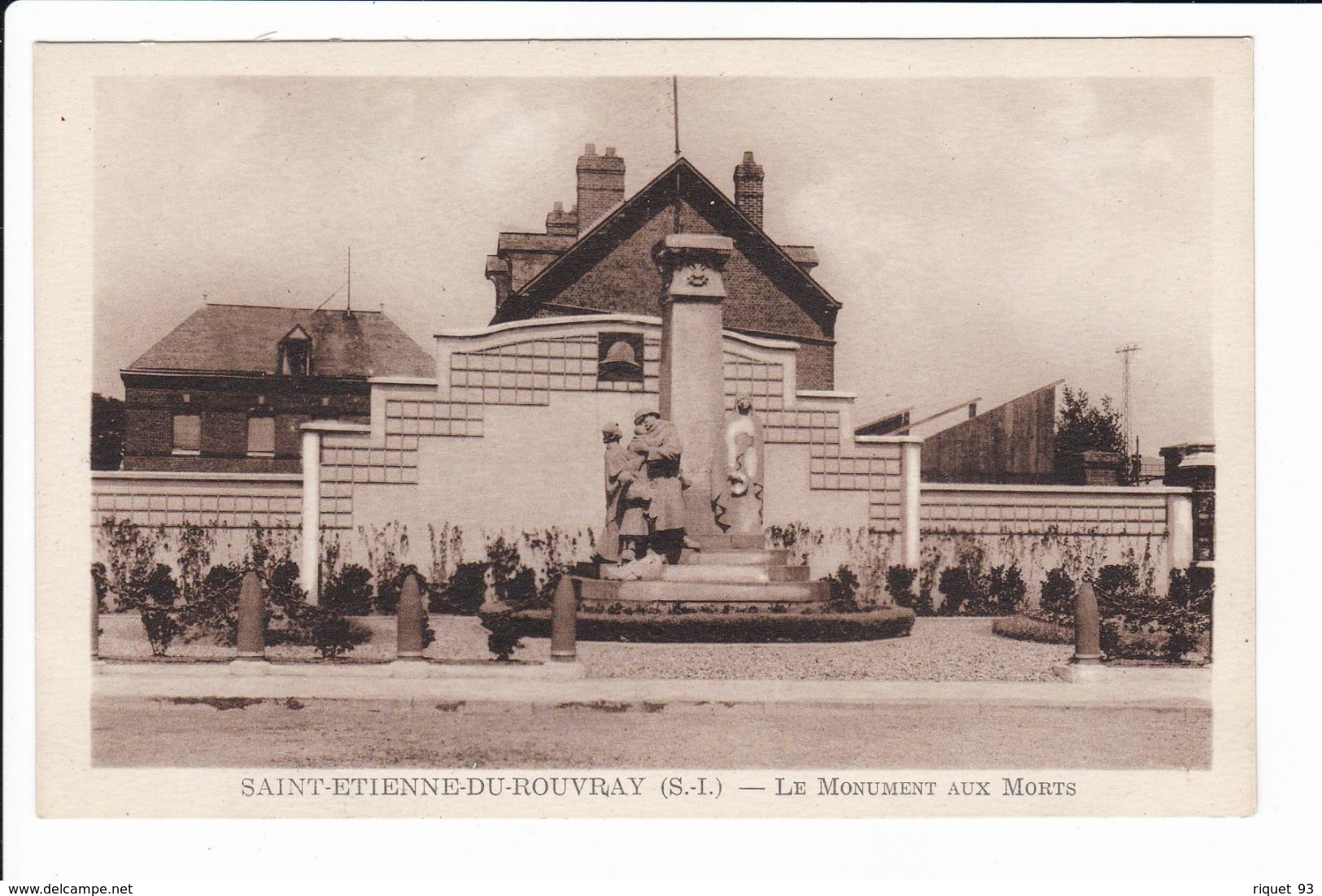 SAINT-ETIENNE-DU-ROUVRAY - Le Monument Aux Morts - Saint Etienne Du Rouvray