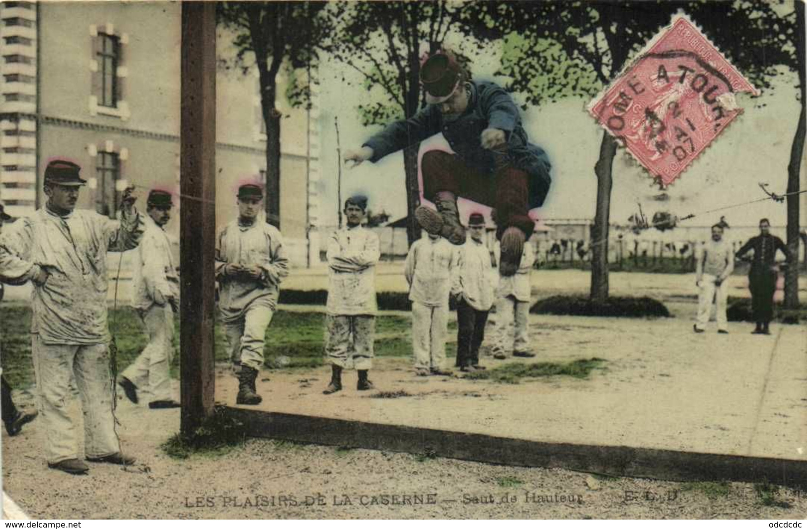 DESTOCKAGE BON LOT 100 CPA  MILITARIA  Casernes Guerre 1914 18 Ruines Patriotiques Humour ..(toutes scanées