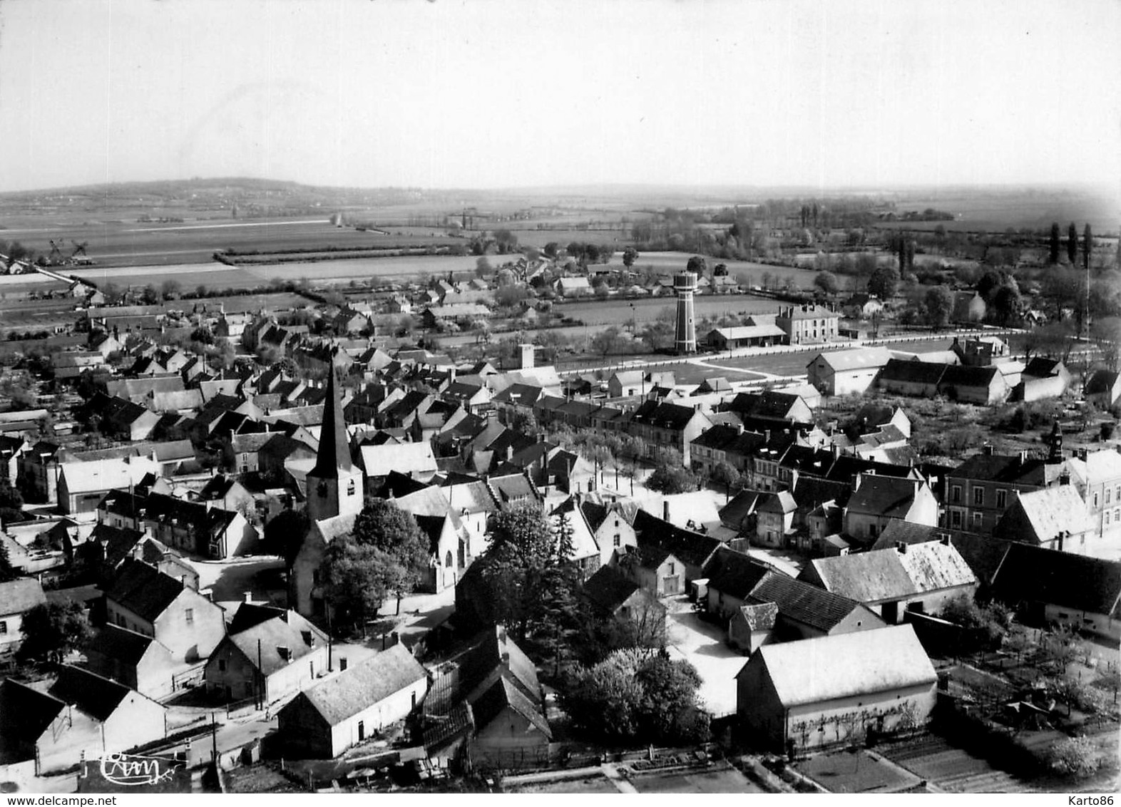 Baugy * Vue Aérienne Du Village - Baugy