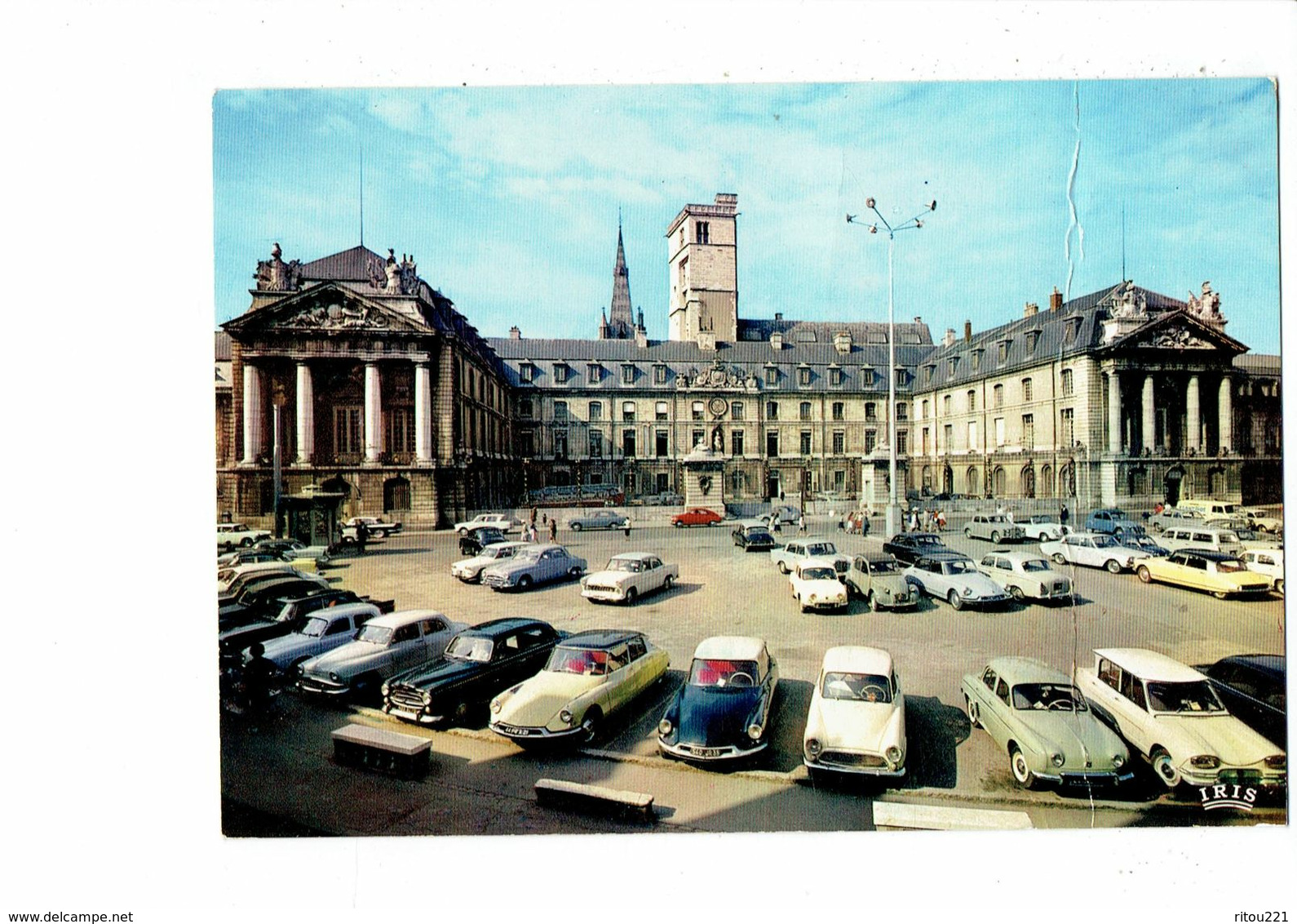 Cpm - 21 - COTE D'OR - DIJON - Le Palais Ducal - Voiture DS 2 CV CITROEN - AMI 6 PEUGEOT Simca Aronde P60 Frégate - Dijon