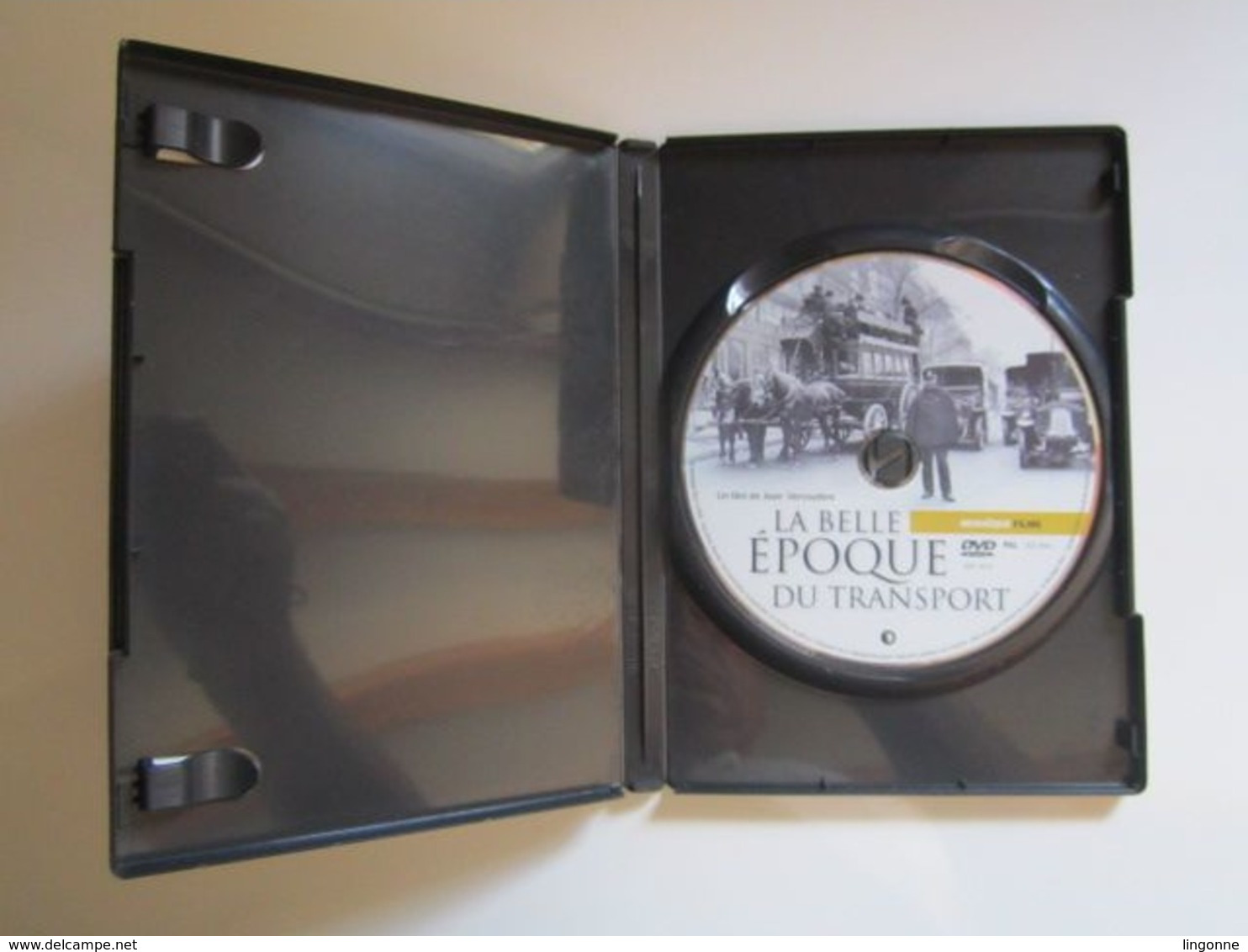 DVD LA BELLE EPOQUE DU TRANSPORT PARISIEN / METRO  TRAMWAY  CHEMIN DE FER MOSAIQUE FILMS  53 MINUTES - Documentari