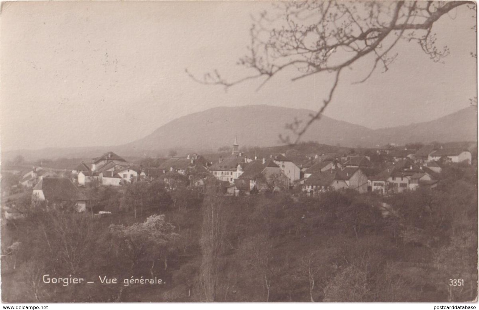 Gorgier - Vue Générale - Gorgier