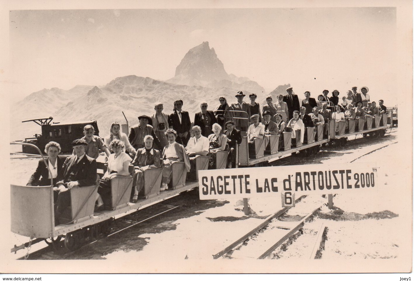 Photo Petit Train D'Artouste Avec Vue Du Pic Du Midi D'Ossau En 1953,format 12/18 - Trains