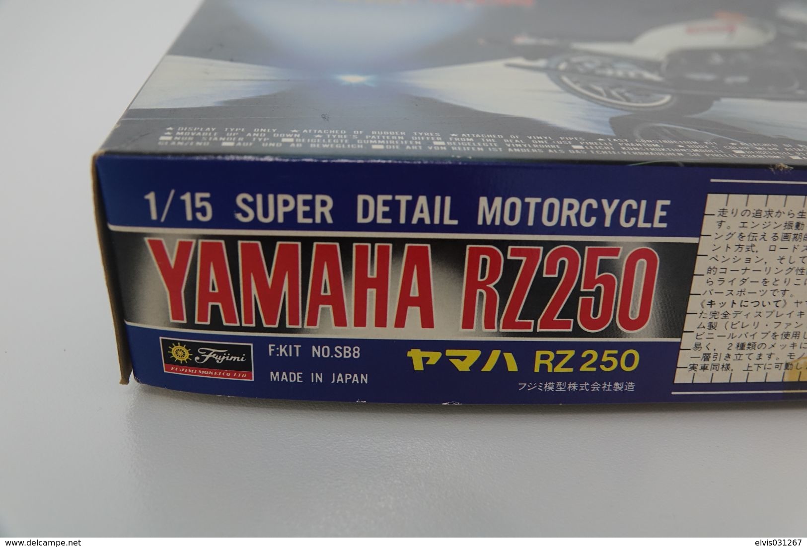 Vintage MODEL KIT : Fujimi - YAMAHA RZ250, Series 8 , Sealed NOS MIB, Scale 1/15, Vintage 1980's - Massstab 1:32