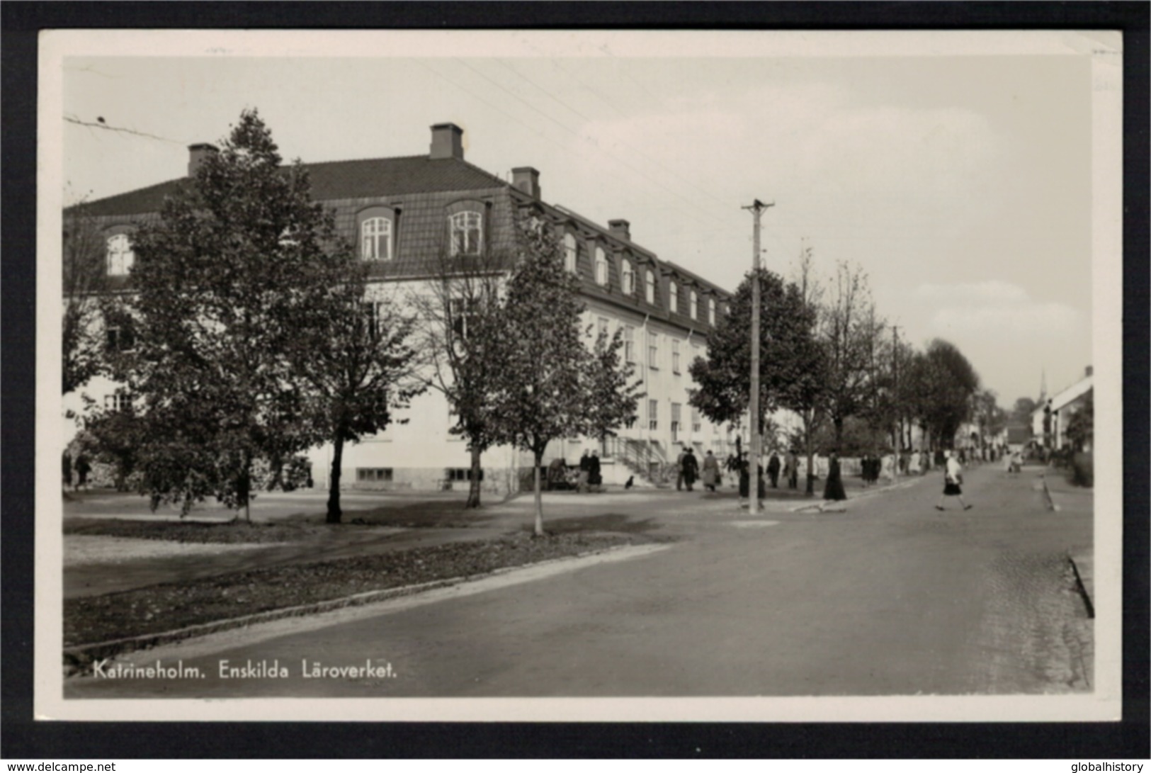 DG1060 - SWEDEN - KATRINEHOLM - ENSKILDA LÄROVERKET - STREET SCENE - Zweden