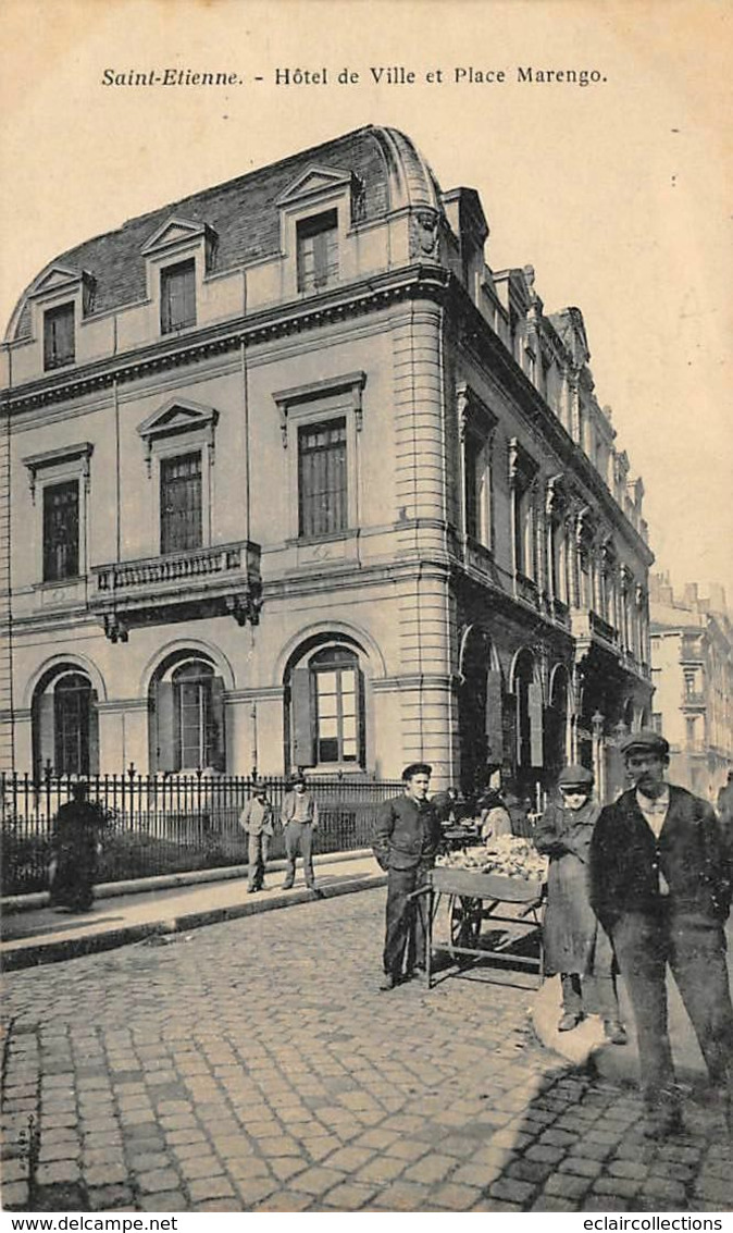 Saint Etienne      42          Hôtel De Ville Et Place Marengo.  Marchand De 4 Saisons     (voir Scan) - Saint Etienne